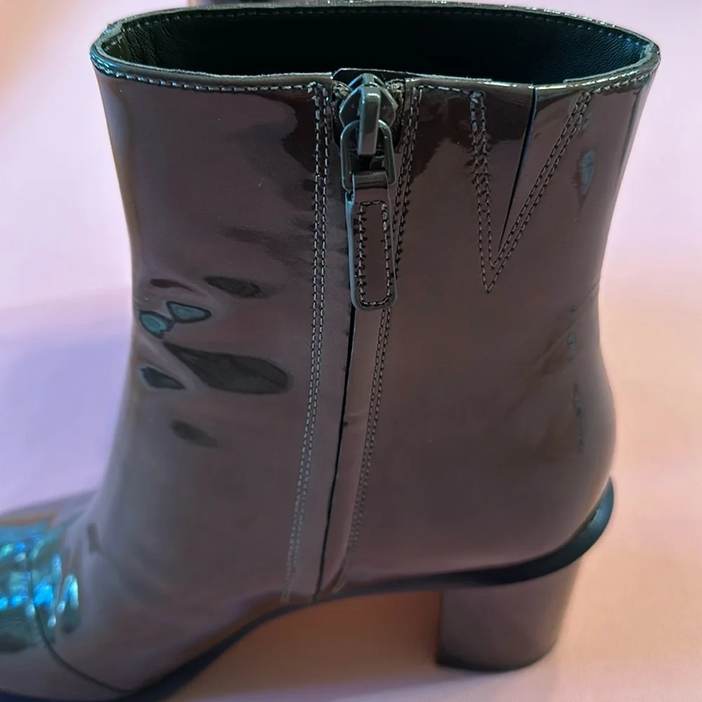 New TORY BURCH Patent Leather Boots. Color: Dark Moss. Size 8.5.